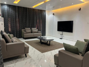 Exotic 3 bedroom flat in Aco, Lugbe